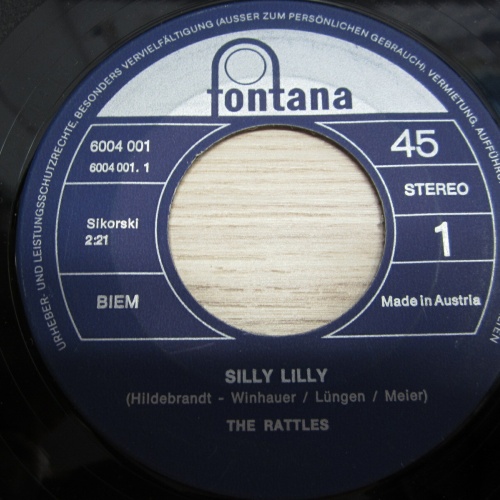 Single /   The Rattles ?– Silly Lilly / AUT   PRESS /  RAR /
