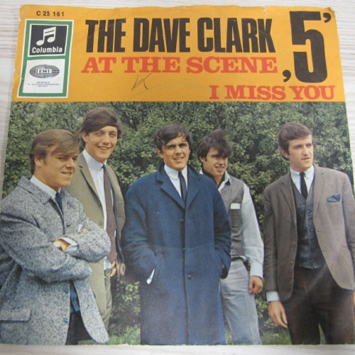 Single / The Dave Clark '5' ?– At The Scene / I Miss You / DE PRESS / RAR /