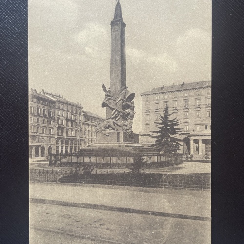 Milano - Mon. delle 5 Giornate 400766 DN Shit