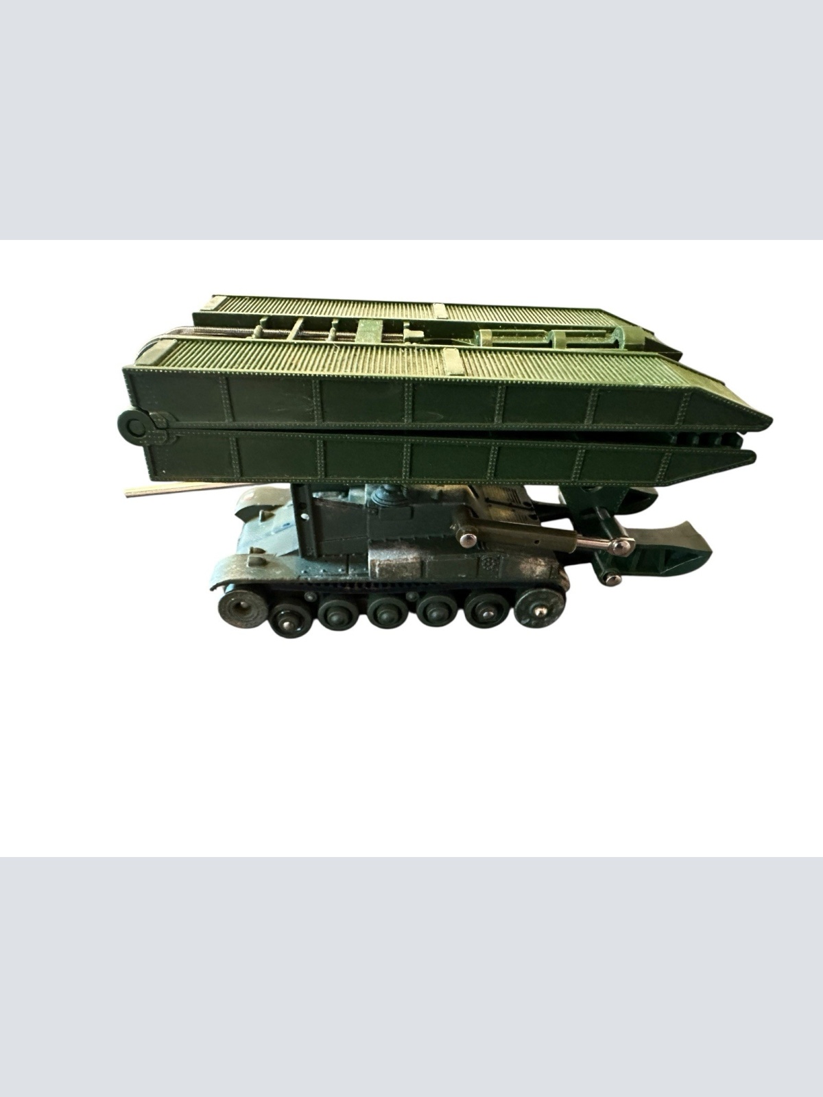 Dinky Toys Char AMX Poseur de Pont Militär Brückenleger Panzer