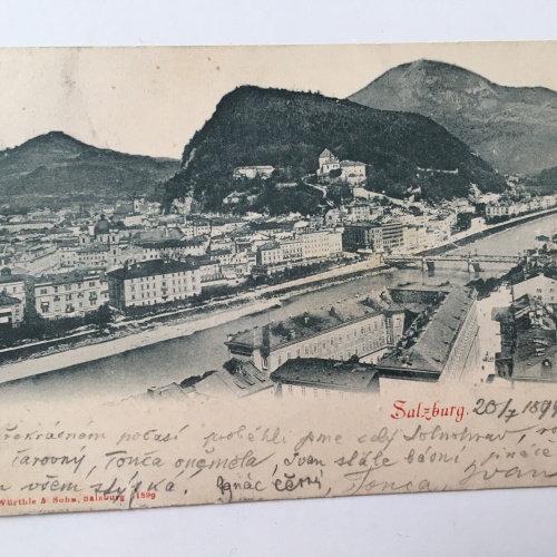 Salzburg 30102 12345 RU