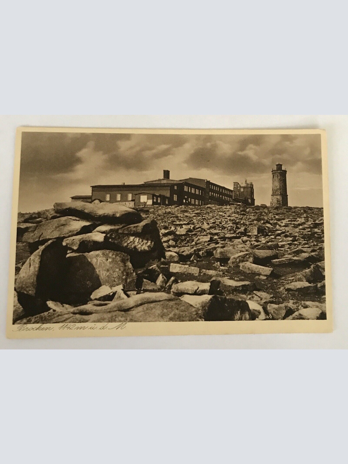 ansichtskarten, Sachsen Anhalt, Brocken Hotel, 1142 m ü Meeresspiegel (40035-BW)