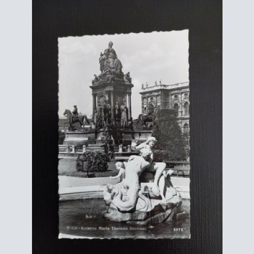 Ansichtskarte Wien, Maria Theresia Denkmal 400453 gr F