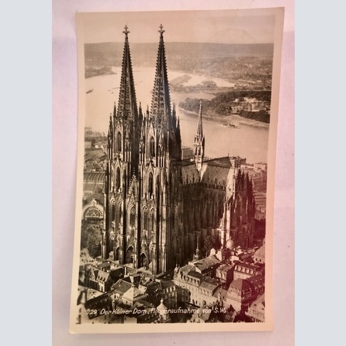 AK, Kölner Dom, Fliegeraufnahme (40031 BW)