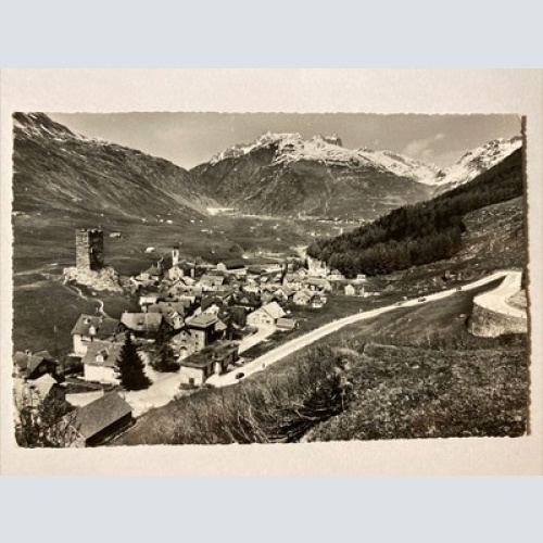 Ansichtskarte Hospental, Gotthardstrasse gegen Andermatt 400566 AH A