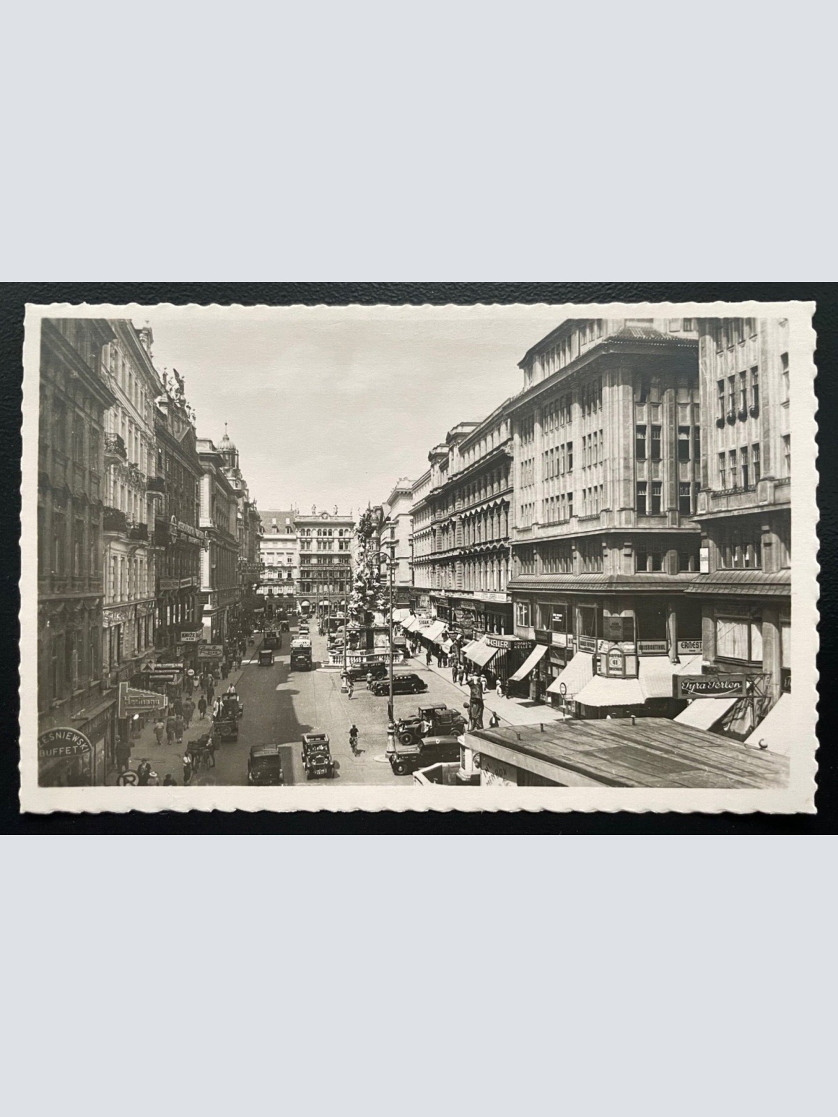 Wien Graben Altstadt Zentrum Straße Autos Oldtimer Gebäude Österreich 600177A D
