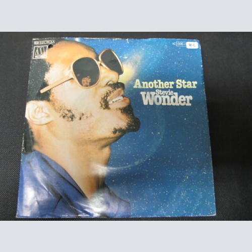 Single / Stevie Wonder ‎– Another Star   / DE PRESS /