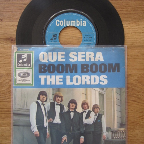 Single /  The Lords – Que Sera / Boom Boom /  DE    PRESS /