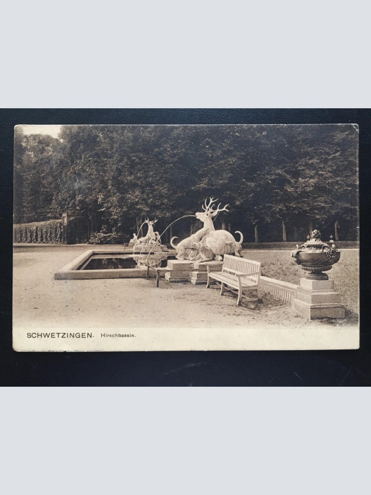 Schwetzingen - Hirschbasin - Schlossgarten - Statue Skulptur 180161 TH