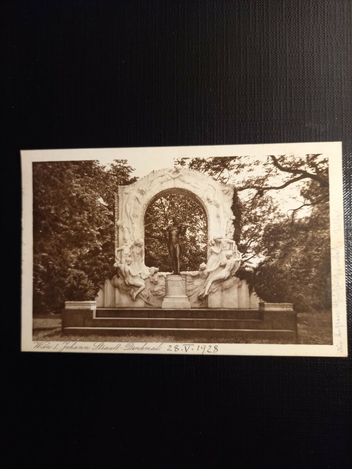 Wien Johann Strauß Denkmal 400437 gr