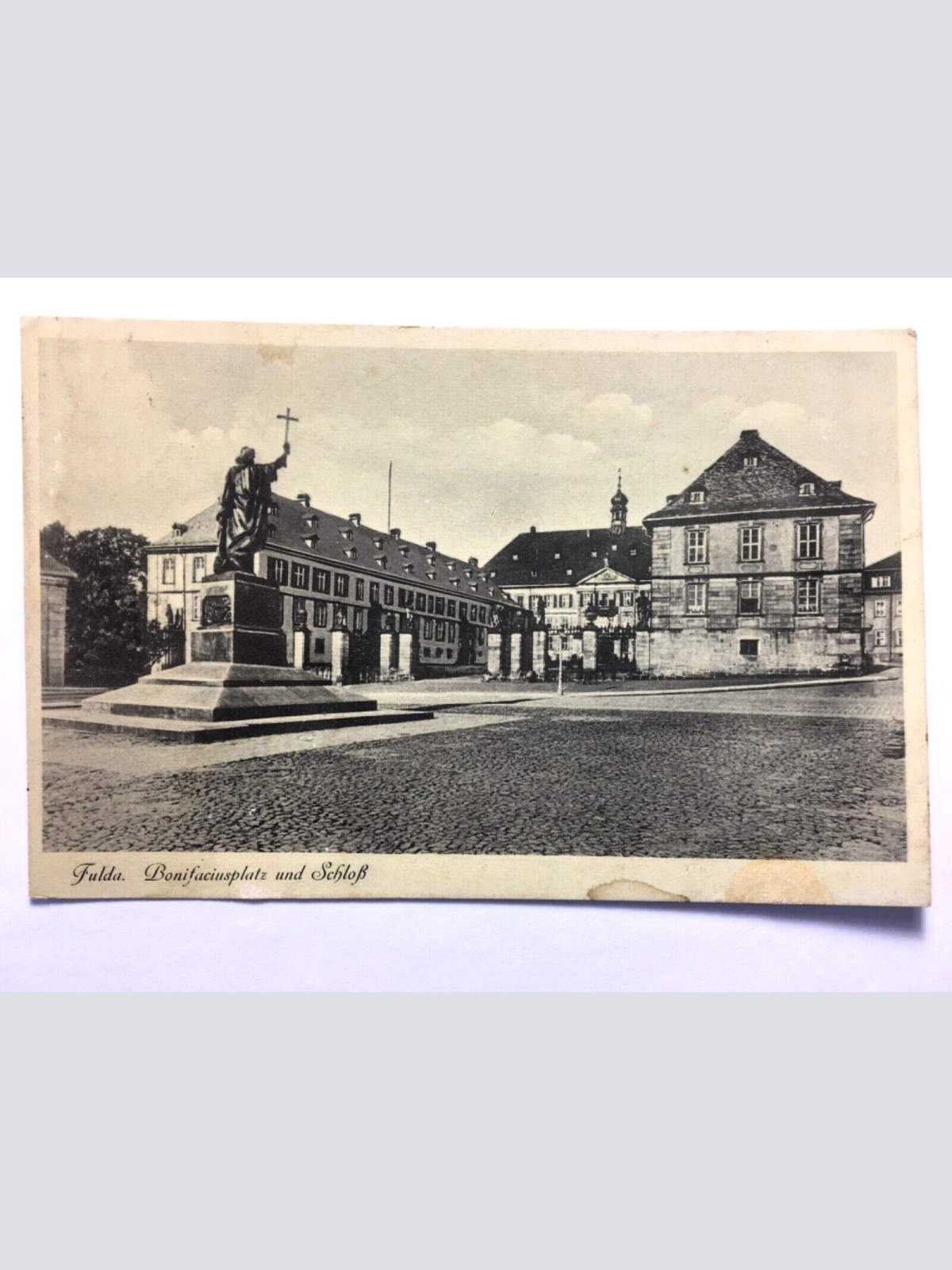 Fulda - Bonifaciusplatz und Schloß - Statue 50024 TH D