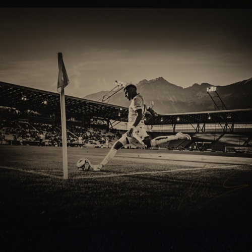 Manprit - Foto Manprit Sarkaria inkl. Unterschrift - Fine Art Print auf Leinwand (90x60)